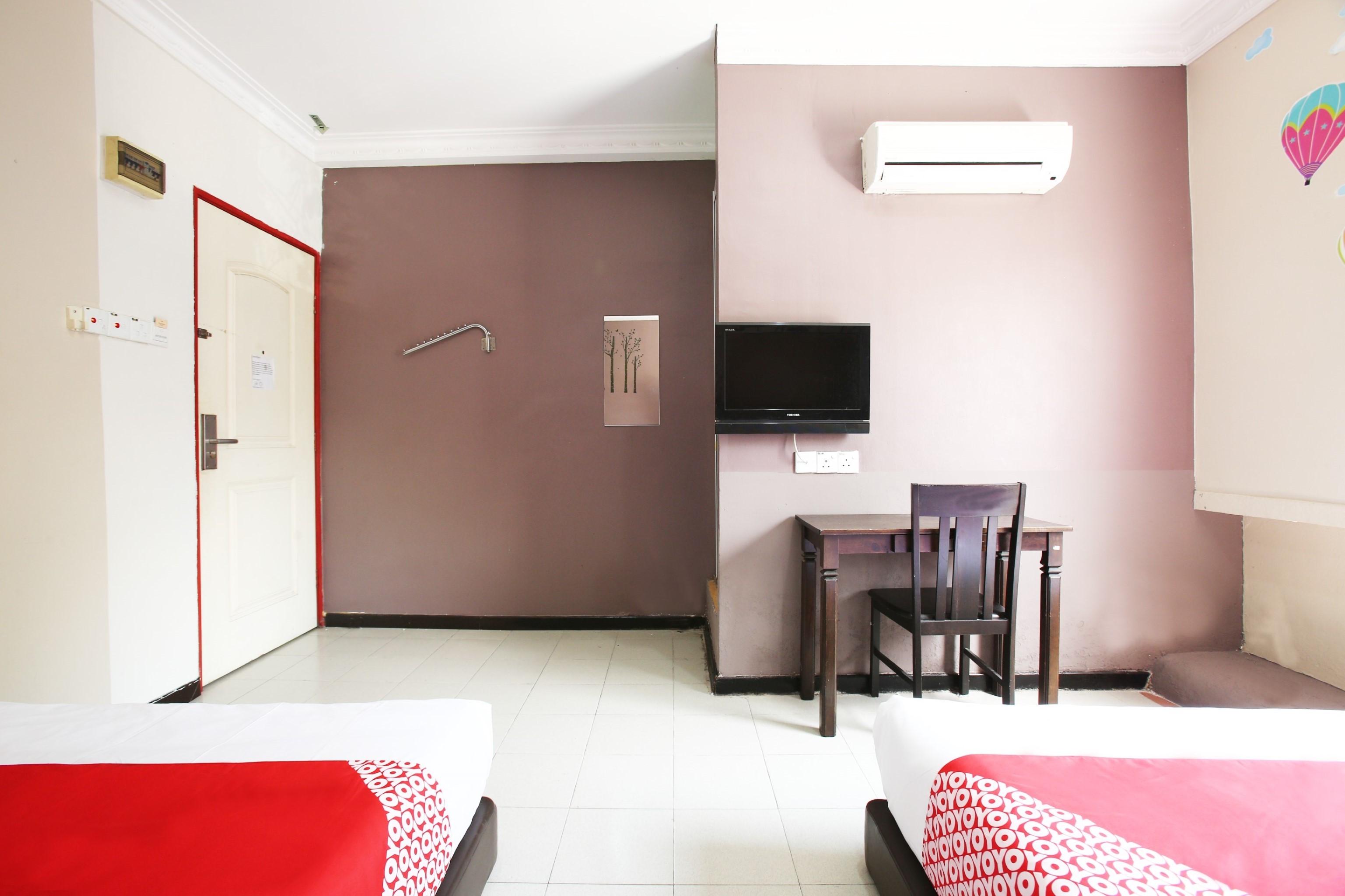 Oyo 89738 1St Inn Hotel Glenmarie Shah Alam Zewnętrze zdjęcie